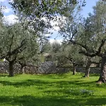 דירה Loupino Family House *