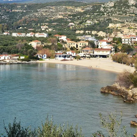 Loupino Family House Апартаменты Ступа