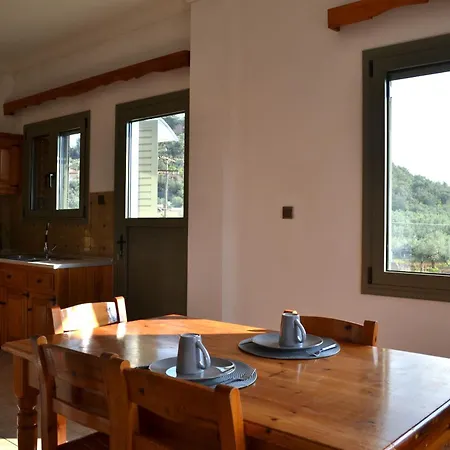 Loupino Family House Daire *