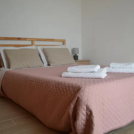 Loupino Family House Апартаменты Ступа