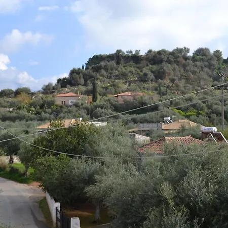 شقة Loupino Family House Stoúpa